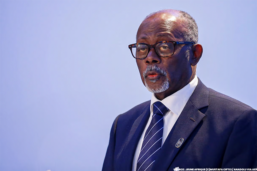 le jeune Mbella Mbella Ministre des relations exterieures du Cameroun